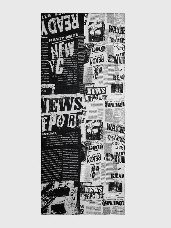 Scarf with newspaper print - 3