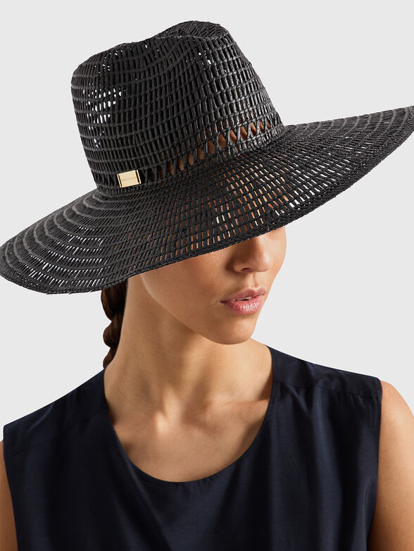 Straw hat with gold logo accent - 2