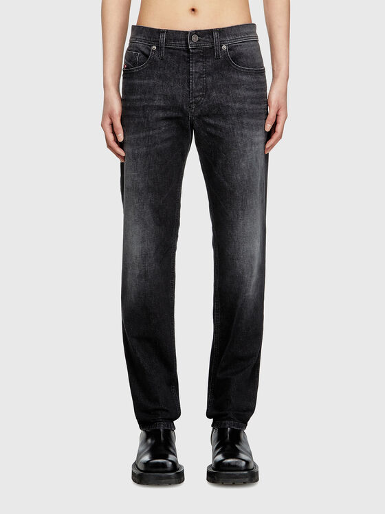 2023 D-FINITIVE L32 jeans with worn effect - 1