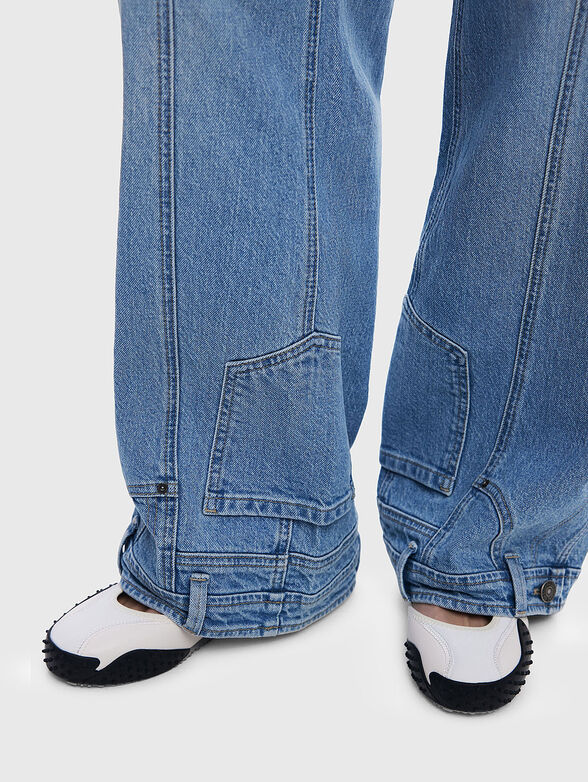 Jeans with accent hem - 5