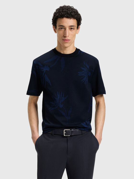 T-shirt with floral motifs - 1