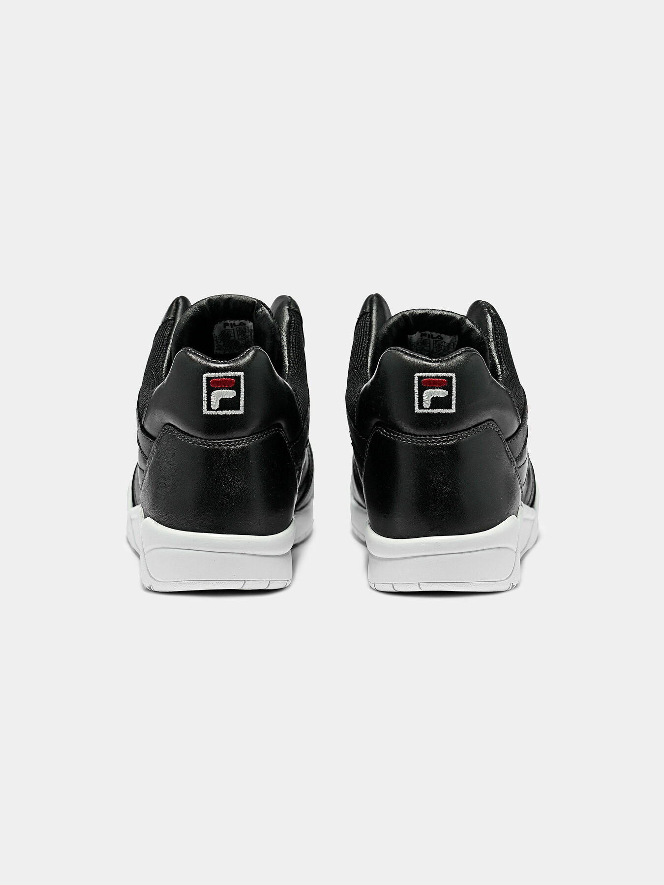 PINE MID Black sneakers with contrasting sole brand FILA Globalbrandsstore en