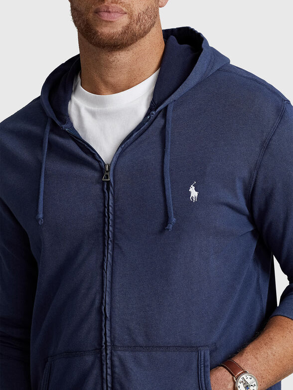 Cotton sweatshirt with hood and zip - 4