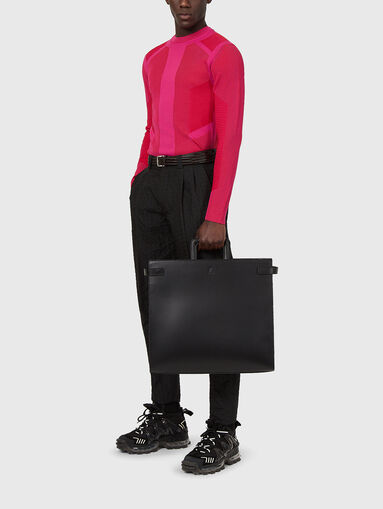 Trousers with cuffs and pockets - 5