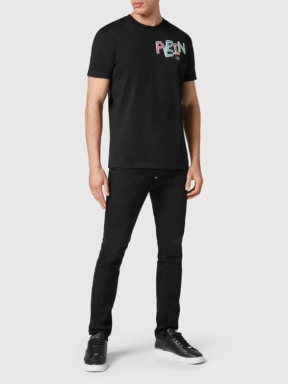 Black T-shirt with art logo print on the back - 4