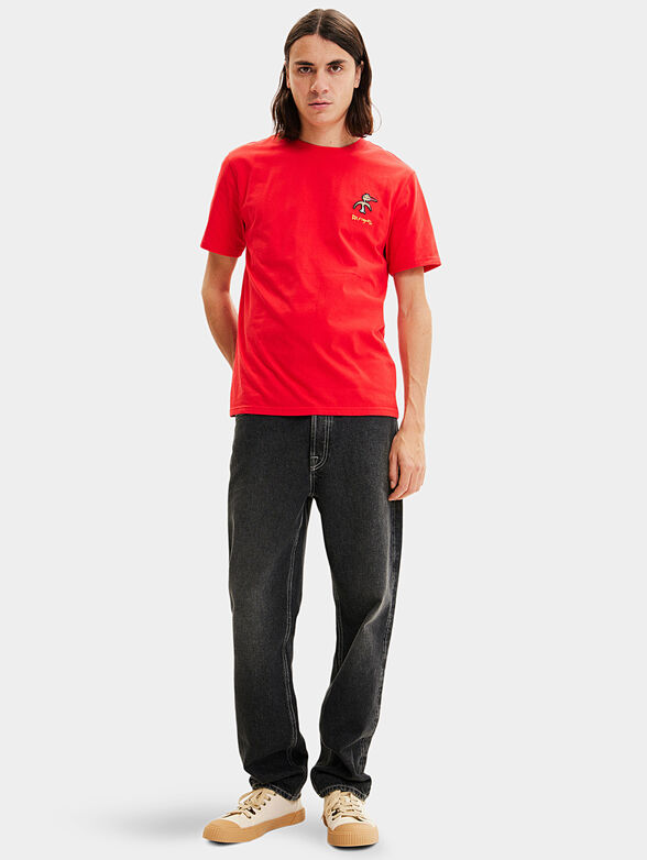 Red T-shirt with embroidery - 2