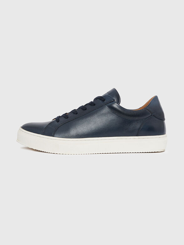 Leather sports shoes in dark blue - 1