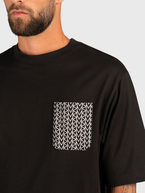 Cotton T-shirt with accent pocket - 4