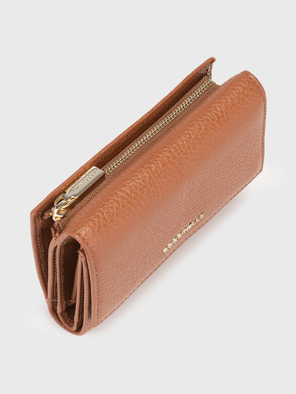 Leather wallet in beige - 4