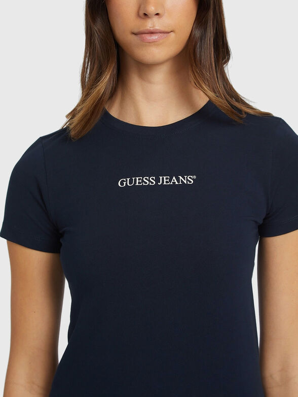 T-shirt with oval neckline - 4