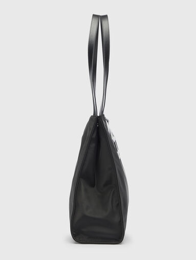 Large bag with a logo accent - 3