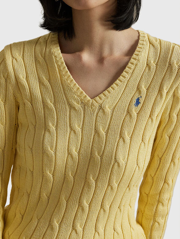 Cable knit cotton V-neck jumper - 4