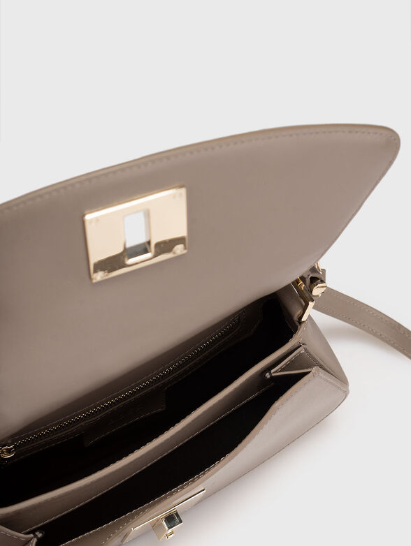 Leather bag with long strap - 6