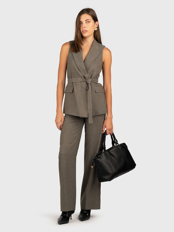 High waist trousers with pockets - 4