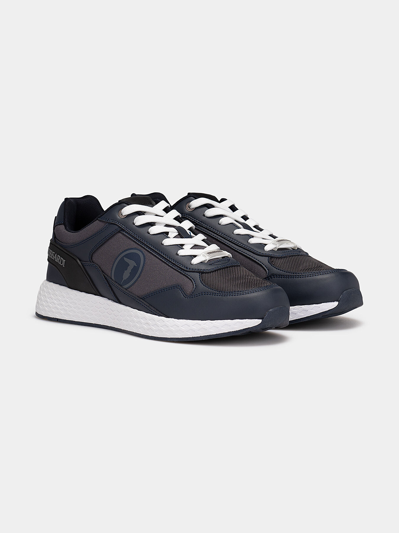 KEVIN KYOTO Black sneakers brand TRUSSARDI Globalbrandsstore en
