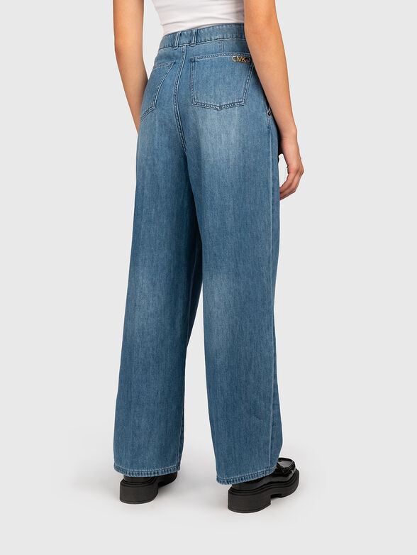 Jeans with washed effect - 2