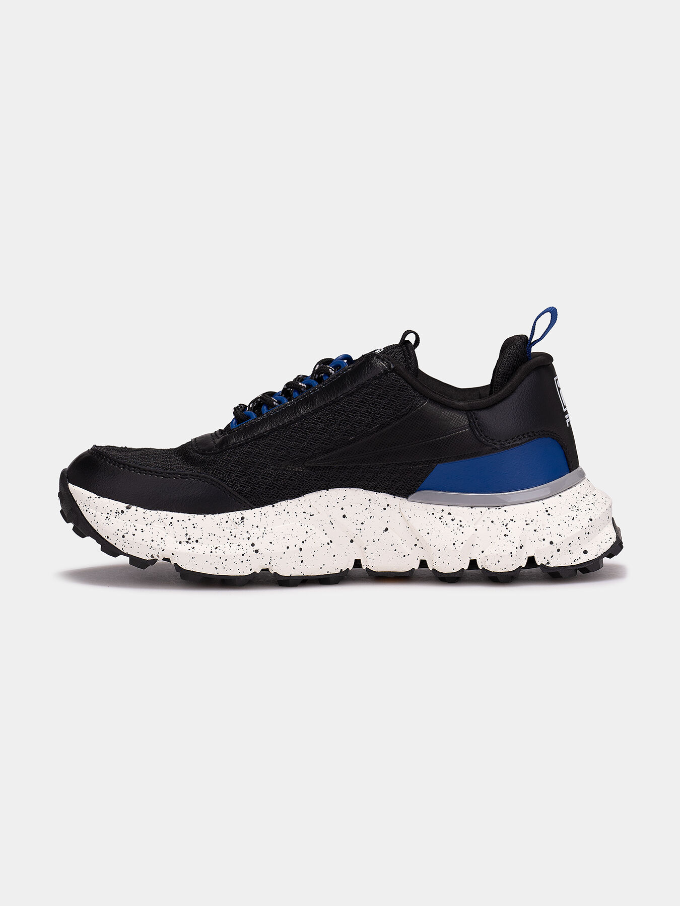 Superhiking sneakers brand FILA — Globalbrandsstore.com/en