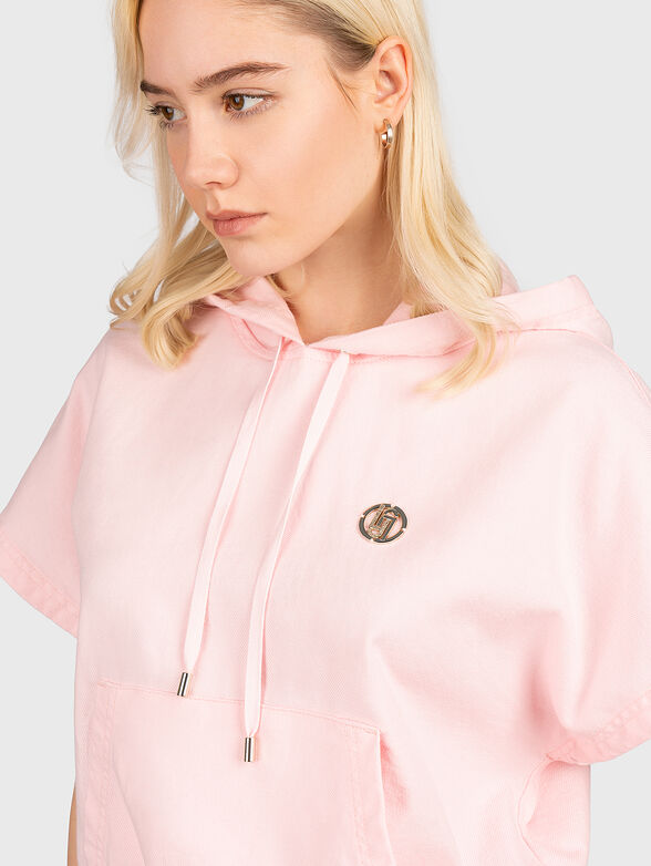 Pink hooded sweatshirt with short sleeves - 4