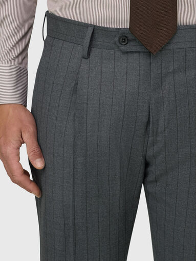 Wool striped suit - 5