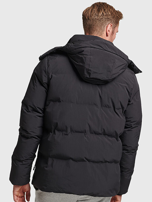 SHORT BOXY black padded jacket with hood  - 2