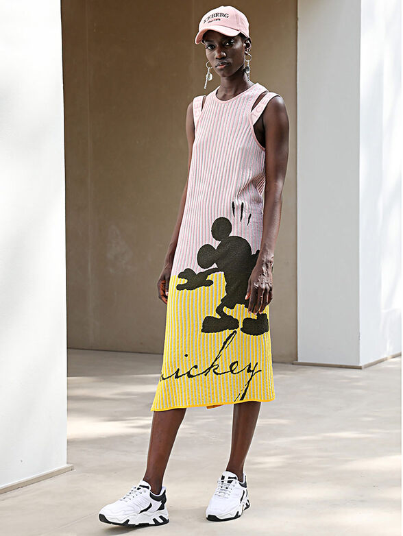 Skirt with a gorgeous print - 4