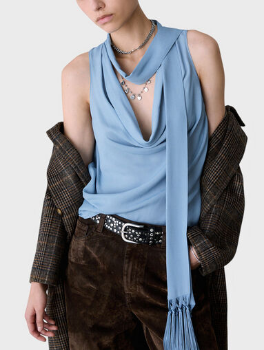 Blue top with a scarf - 5