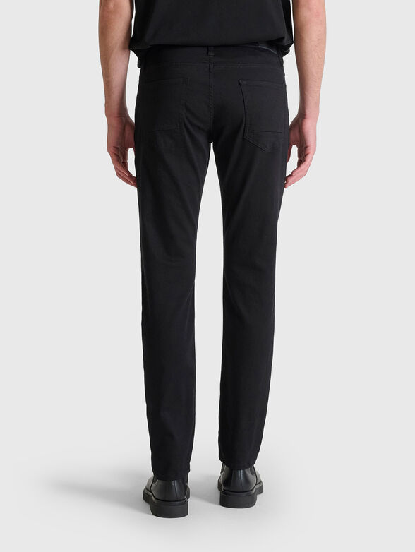 KURT slim jeans in black - 2