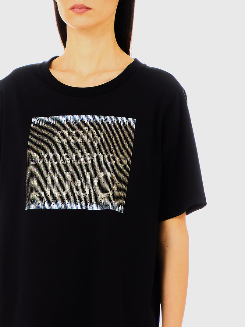 Black t-shirt with the inscription of rhinestones - 3