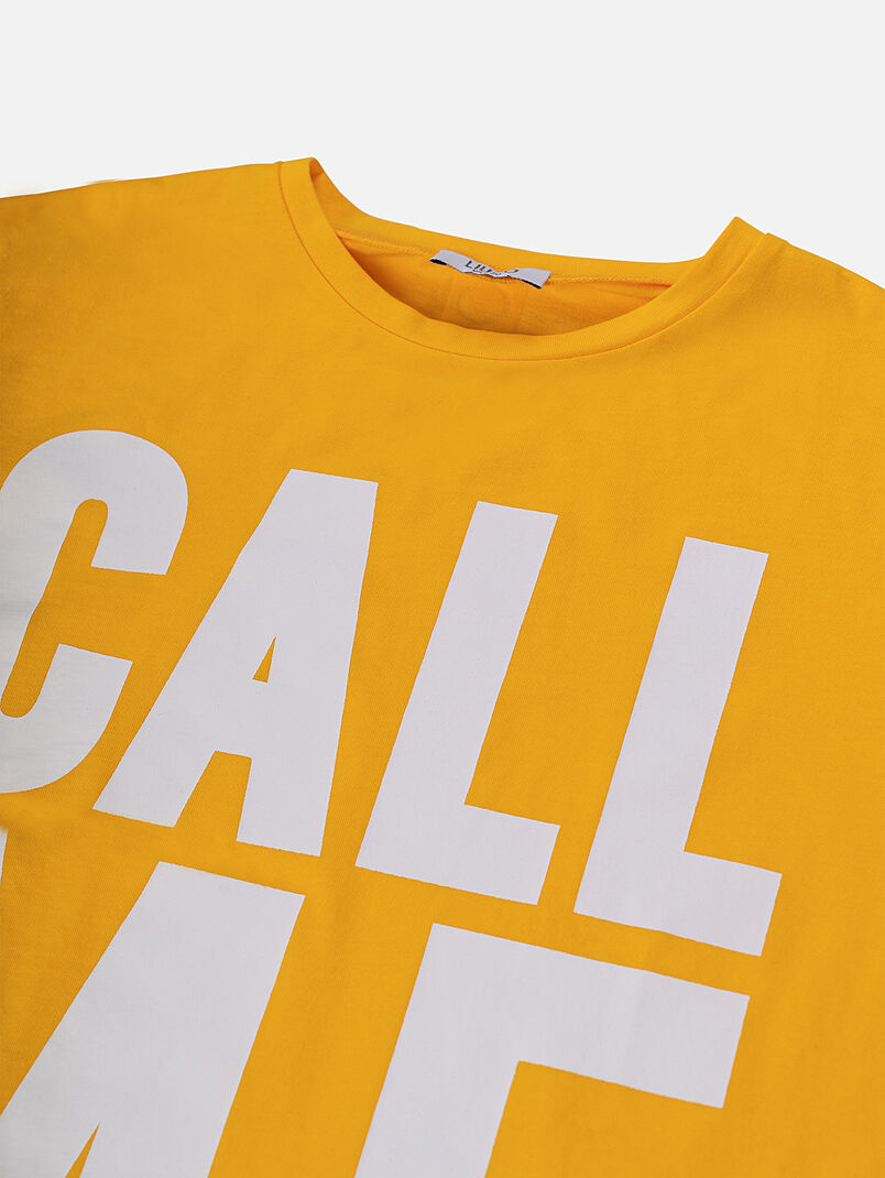 T-shirt in fuxia color with print - 3