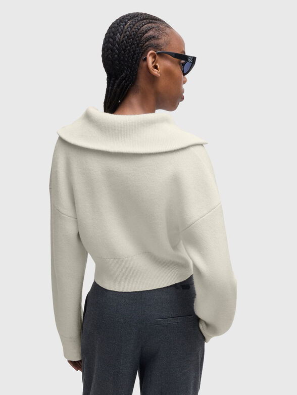SHEVENI sweater with zip collar - 3