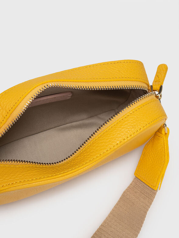 NOI crossbody bag in leather - 6