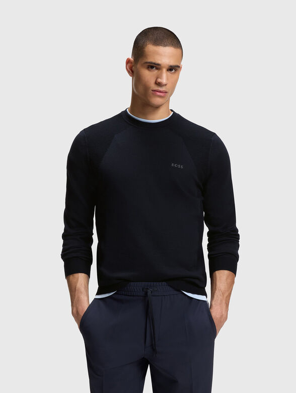 Round neck sweater - 1