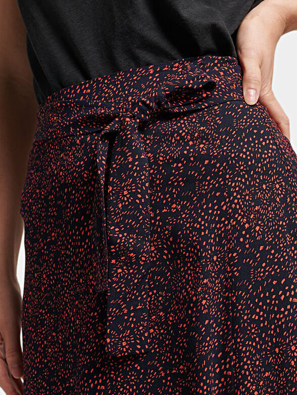 Midi skirt with floral print - 5