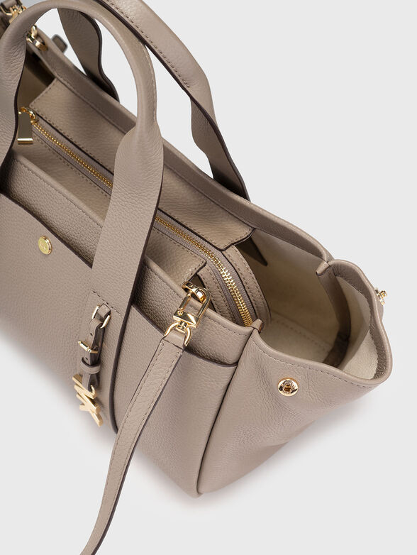 Large leather handbag - 5