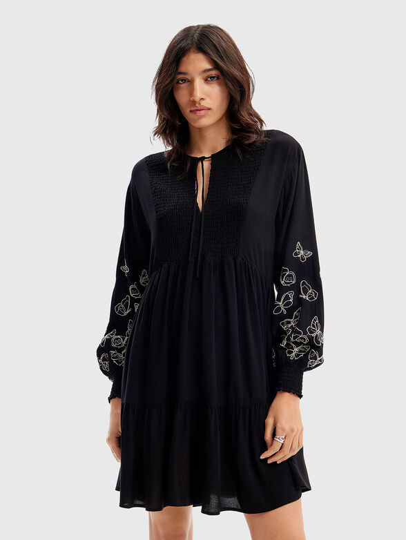 Contrast embroidery dress - 1