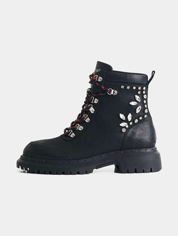 SCALE JEWELS boots with sparkling details - 1