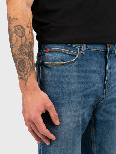 Slim jeans with washed effect - 4