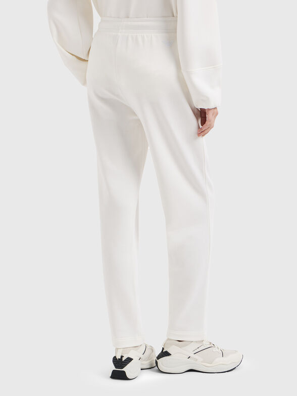 White sweatpants - 2