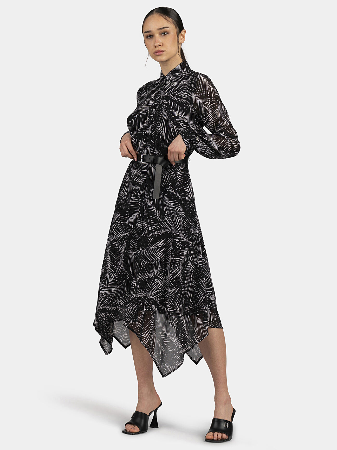 Long dress with belt brand MICHAEL KORS Globalbrandsstore en
