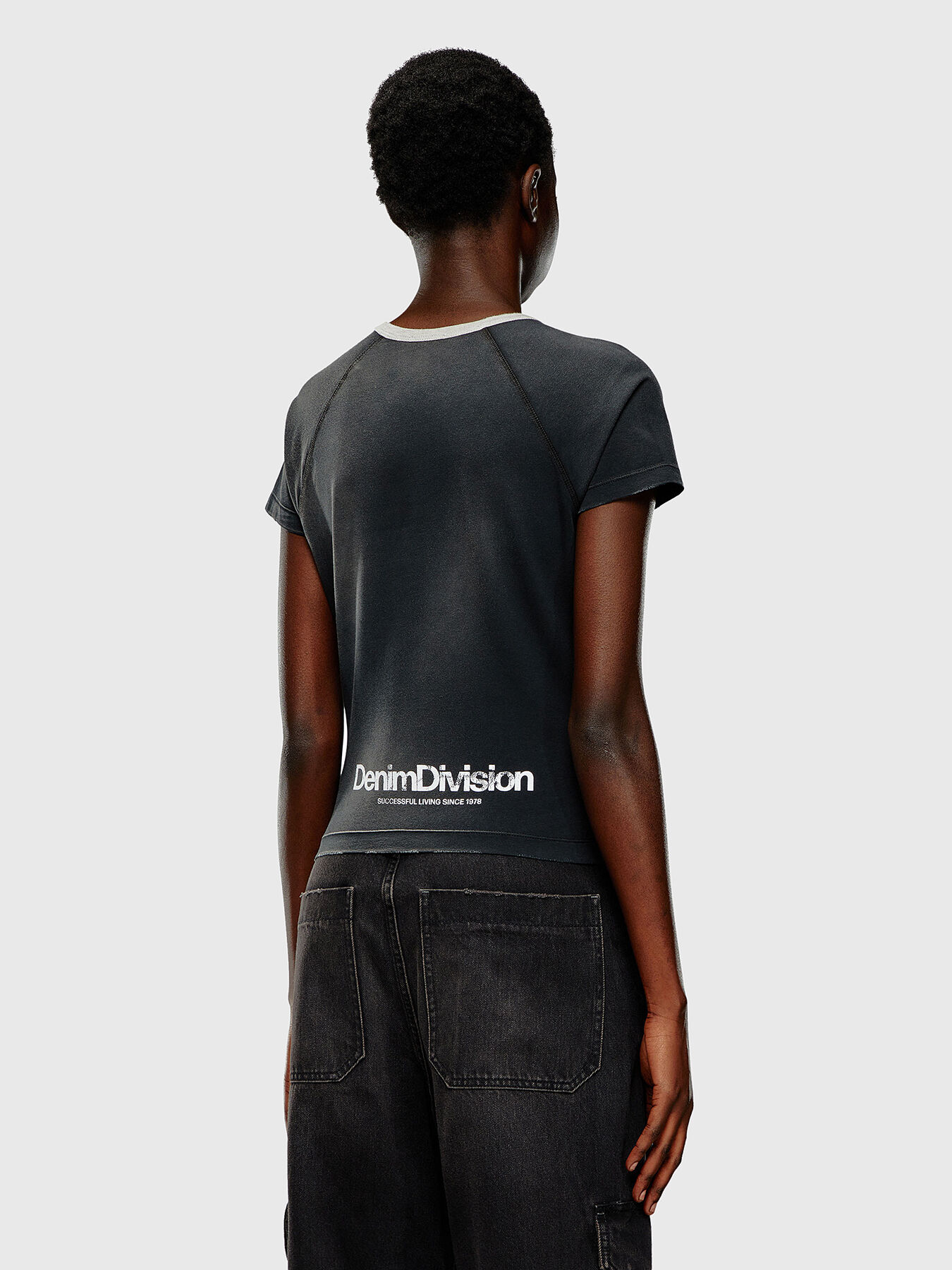 ★LMOOD★ Jewel Trimming Half T-Shirt Black Diamond T-shirt, Womens Diamond T Shirt, Black Shirt, Jewels