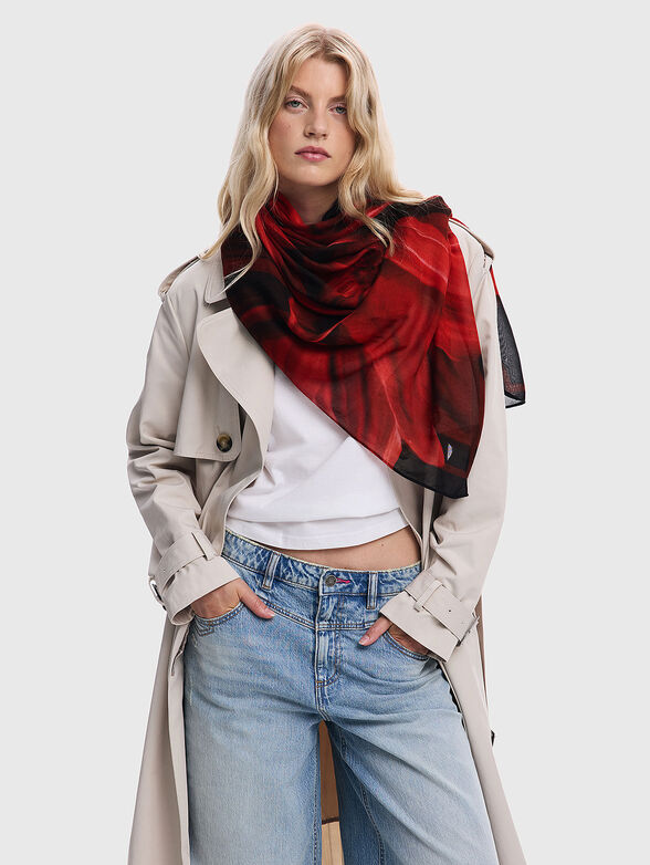 Long scarf with floral print - 2