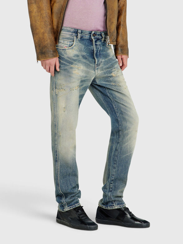 Slim jeans with washed effect - 3
