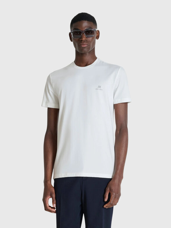 T-shirt with an oval neckline - 1