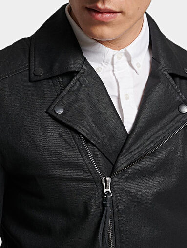 Jacket in black color - 5