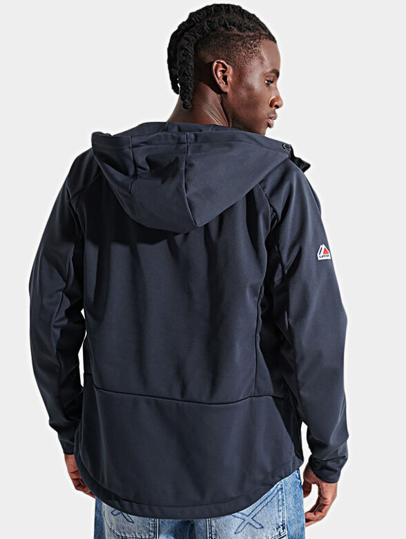 Sports jacket with hood - 3