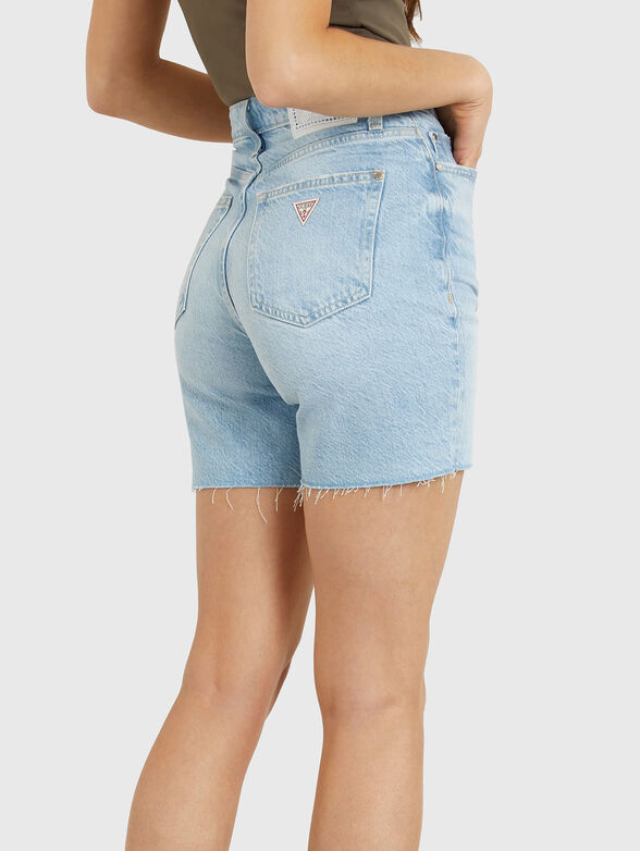 Denim shorts with unfinished hem - 2