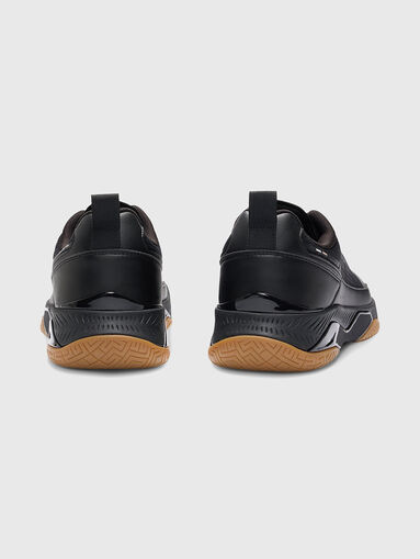Sports shoes in black - 4