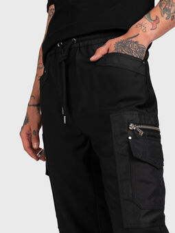 Cargo pants with zippers - 3