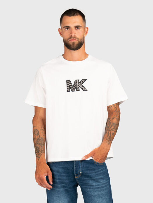 T-shirt with logo detail made of cotton