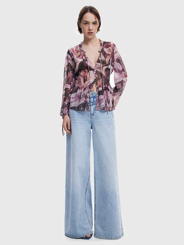 Blouse with accent fastening - 2